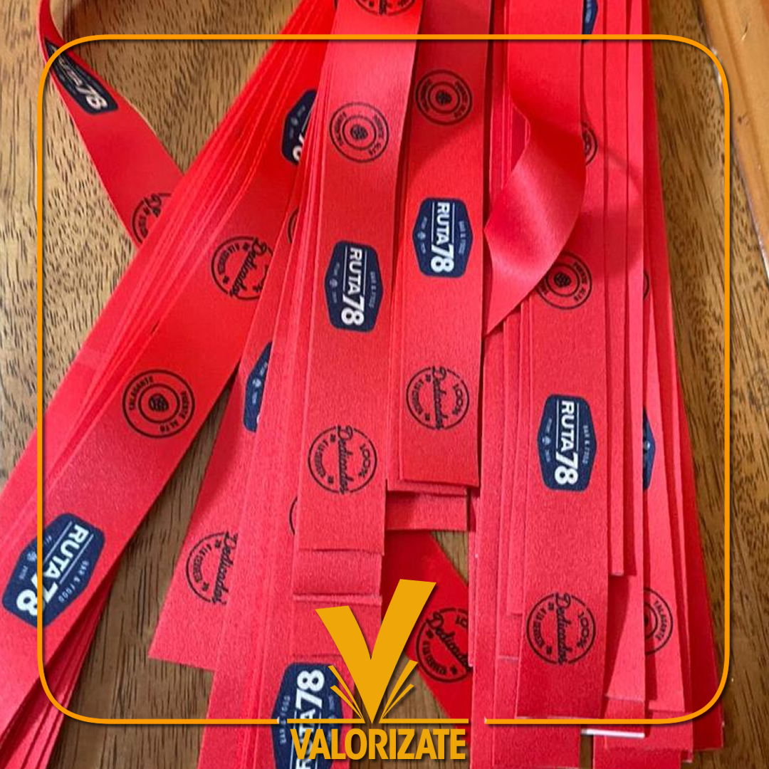 Lanyards para eventos ferias y congresos Valorizate