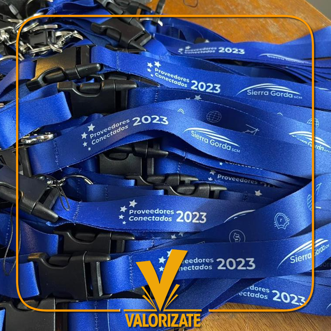 Identificacion corporativa con lanyards Valorizate Macul